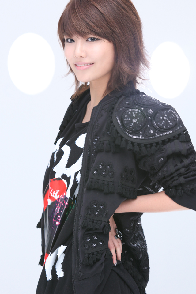 gee girls generation members. girls generation sooyoung